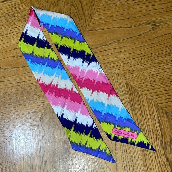 HTF COACH IKAT SIGNATURE SILK SCARF - Picture 4 of 7